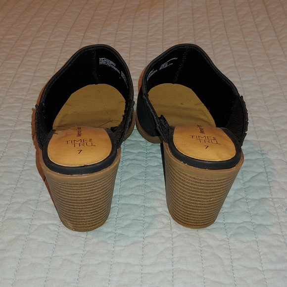 Sueded Block Heel Mules - Picture 3 of 4